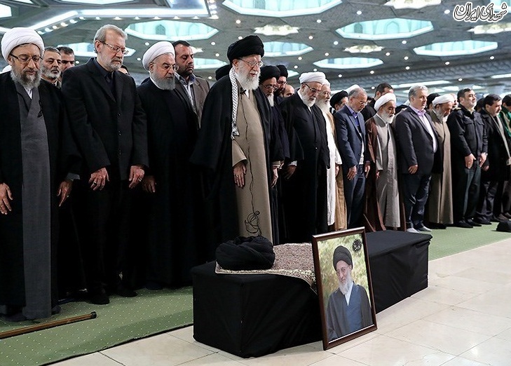 رهبرانقلاب بر پیکر کدام شخصیتها اقامه نماز کردند؟ رهبرانقلاب بر پیکر کدام شخصیتها اقامه نماز کردند؟