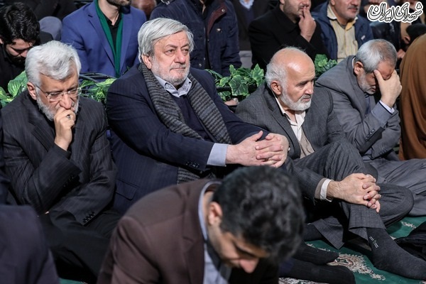 عکس/اقامه نماز برپیکر آیت الله شاهرودی به امامت امام خامنه ای