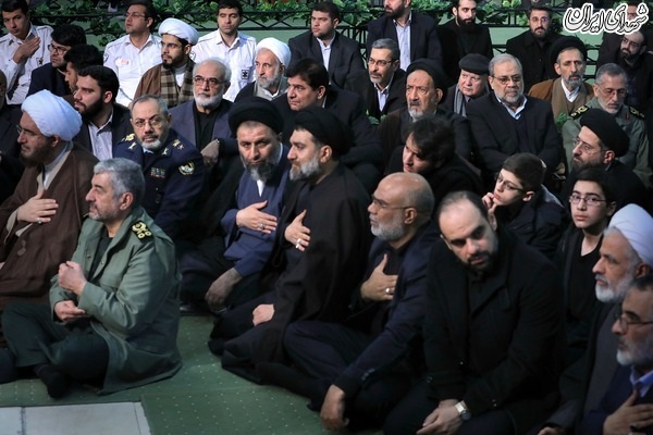 عکس/اقامه نماز برپیکر آیت الله شاهرودی به امامت امام خامنه ای