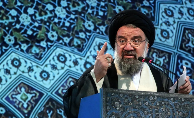 فتنهآفرینان بدانند حماسه 9 دی قابل تکرار است/سفر مخفیانه ترامپ به عراق نماد خفت است فتنهآفرینان بدانند حماسه 9 دی قابل تکرار است/سفر مخفیانه ترامپ به عراق نماد خفت است