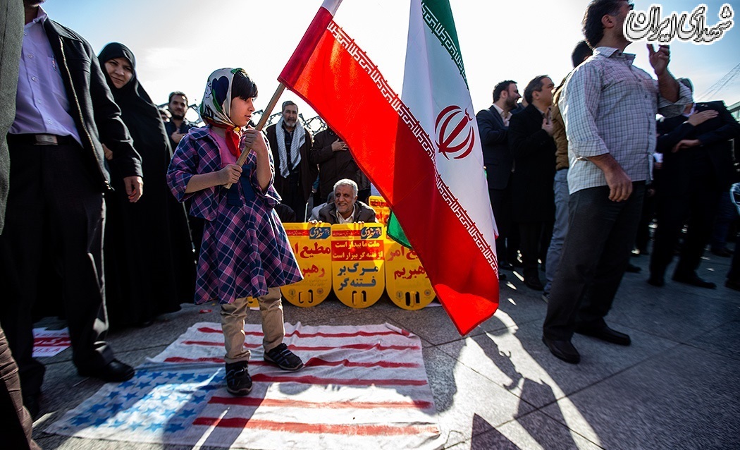 عکس/بزرگداشت حماسه ۹ دی در میدان امام حسین(ع) عکس/بزرگداشت حماسه ۹ دی در میدان امام حسین(ع)