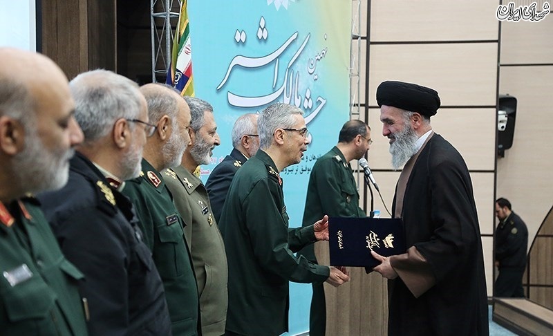 عکس/نهمین جشنواره مالک اشتر نیروهای مسلح عکس/نهمین جشنواره مالک اشتر نیروهای مسلح