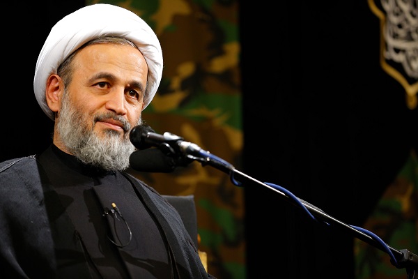 فیلم/ اظهار تاسف استاد پناهیان به حسن روحانی