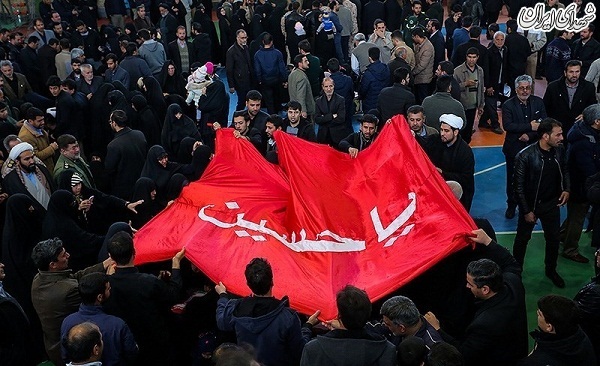 دیدار فرماندهکل سپاه با خانواده شهدای جنایت تروریستی زاهدان + تصویر دیدار فرماندهکل سپاه با خانواده شهدای جنایت تروریستی زاهدان + تصویر
