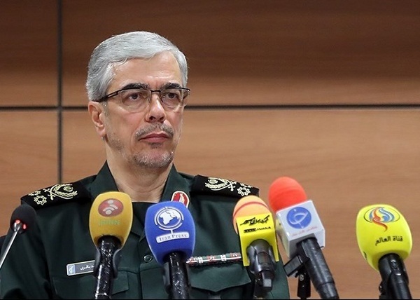 سرلشکر باقری: پاکستانیها قول دادند پایگاههای تروریستها را محدود کنند؛ انتقام خون شهدای عزیزانمان را میگیریم سرلشکر باقری: پاکستانیها قول دادند پایگاههای تروریستها را محدود کنند؛ انتقام خون شهدای عزیزانمان را میگیریم
