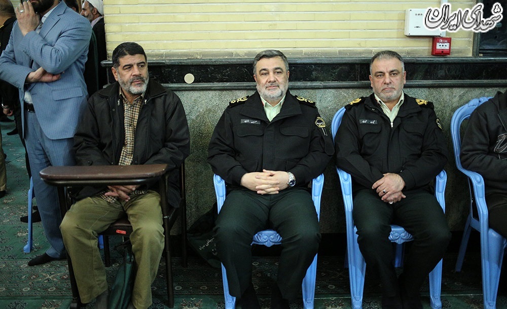 عکس/گرامیداشت سالروز شهدای حادثه خیابان پاسداران عکس/گرامیداشت سالروز شهدای حادثه خیابان پاسداران