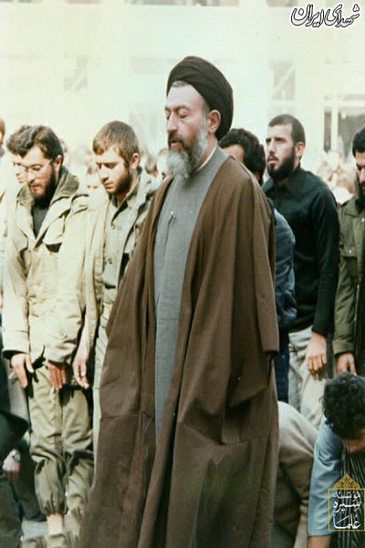 ماجرای شهادتی که شهیدبهشتی در نماز نگفت! ماجرای شهادتی که شهیدبهشتی در نماز نگفت!