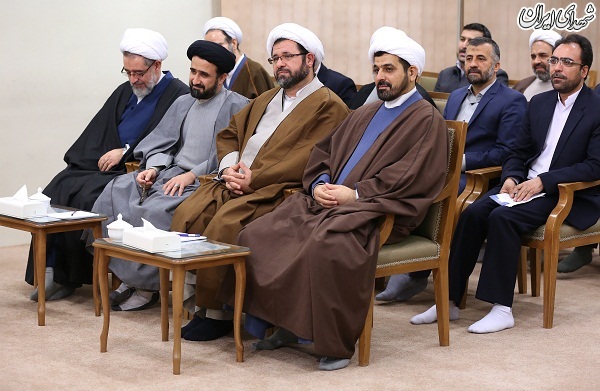 عکس/دیدار مسئولان دفتر تبلیغات اسلامی حوزه علمیه قم با امام خامنه ای