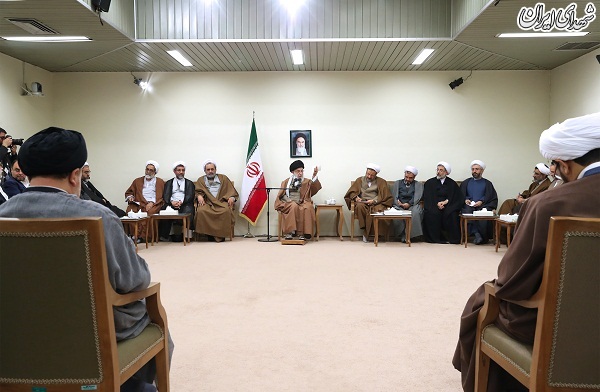 عکس/دیدار مسئولان دفتر تبلیغات اسلامی حوزه علمیه قم با امام خامنه ای