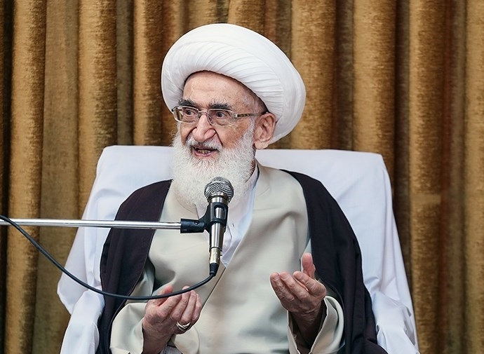 ۶ ویژگی ارزشمند بیانیه گام دوم به روایت آیتالله نوری همدانی ۶ ویژگی ارزشمند بیانیه گام دوم به روایت آیتالله نوری همدانی