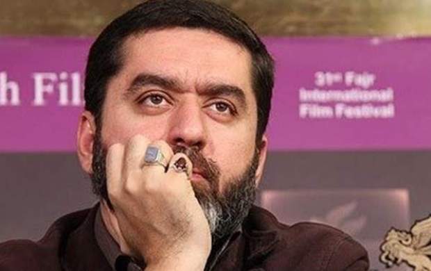 اهدای سیمرغهای آقای تهیهکننده به حرم امام رضا اهدای سیمرغهای آقای تهیهکننده به حرم امام رضا