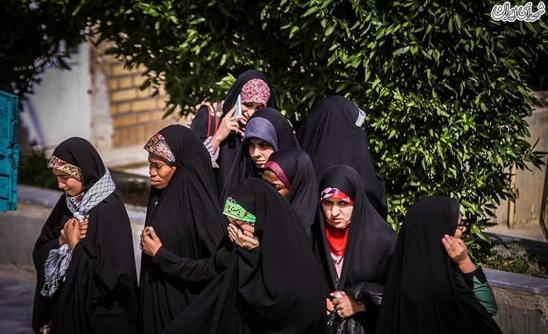 عکس/ بازدید دانشجویان خارجی از مناطق عملیاتی جنوب عکس/ بازدید دانشجویان خارجی از مناطق عملیاتی جنوب