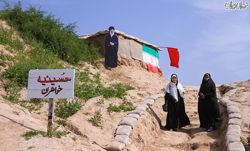 عکس/ بازدید دانشجویان خارجی از مناطق عملیاتی جنوب عکس/ بازدید دانشجویان خارجی از مناطق عملیاتی جنوب