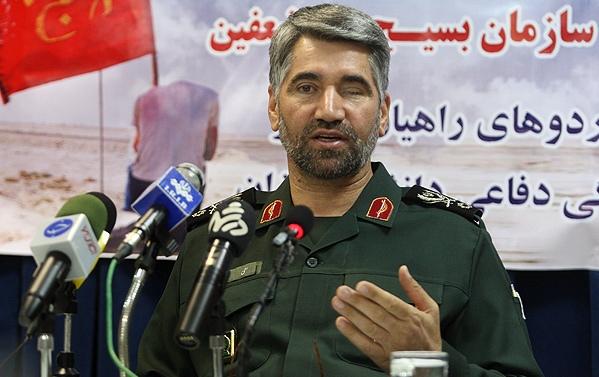 شهید همت الگویی برای تمام سپاه اسلام بود شهید همت الگویی برای تمام سپاه اسلام بود