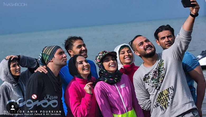 تفرقه افکنی یک سریال میان ایران و افغانستان/ موضع گیری رسانه های معاند علیه یک فیلم ایرانی! + عکس تفرقه افکنی یک سریال میان ایران و افغانستان/ موضع گیری رسانه های معاند علیه یک فیلم ایرانی! + عکس