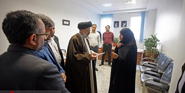 بازدیدرئیس قوه قضائیه از دادسرای ناحیه ۱۰ تهران بازدیدرئیس قوه قضائیه از دادسرای ناحیه ۱۰ تهران