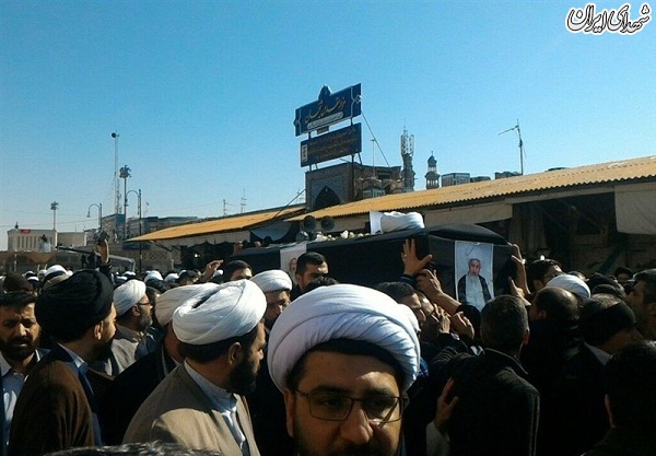 پیکر آیتالله مؤمن در حرم مطهر حضرت معصومه (س) آرام گرفت پیکر آیتالله مؤمن در حرم مطهر حضرت معصومه (س) آرام گرفت