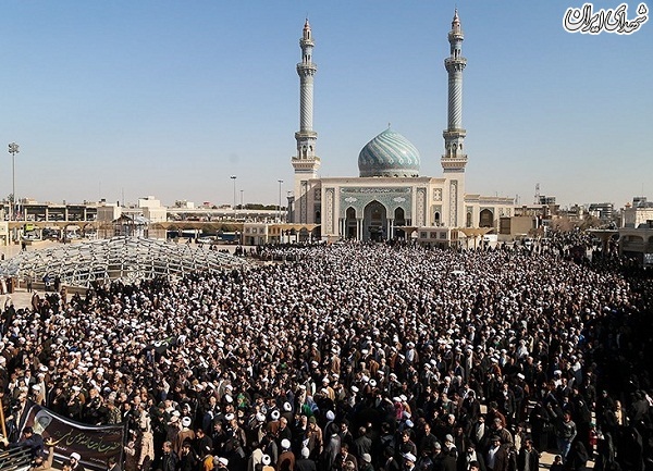 عکس/تشییع پیکر آیت‌الله محمد مؤمن درقم