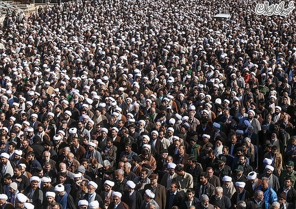 عکس/تشییع پیکر آیت‌الله محمد مؤمن درقم