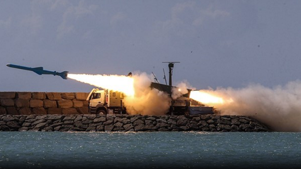 فیلم/قابلیتهای پیشرفته سامانه پرتاب موشک از زیردریایی فیلم/قابلیتهای پیشرفته سامانه پرتاب موشک از زیردریایی