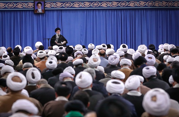 «نشاط» به معنای «رقاصی» یا فلان برنامه در «تئاتر» و «تلویزیون» نیست! «نشاط» به معنای «رقاصی» یا فلان برنامه در «تئاتر» و «تلویزیون» نیست!