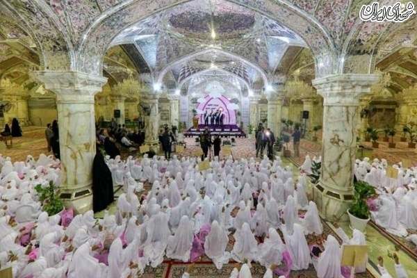 تصویر جالب از جشن تکلیف 1000 دختر در نجف تصویر جالب از جشن تکلیف 1000 دختر در نجف