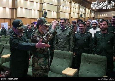 عکس/ همایش روز پاسدار و تجلیل از مدافعان حرم عکس/ همایش روز پاسدار و تجلیل از مدافعان حرم