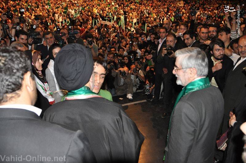 «نخبه سازی» از یک متهم امنیتی دیگر/ محمدرضا جلایی پور کیست و چه سابقهای دارد؟ +تصاویر «نخبه سازی» از یک متهم امنیتی دیگر/ محمدرضا جلایی پور کیست و چه سابقهای دارد؟ +تصاویر