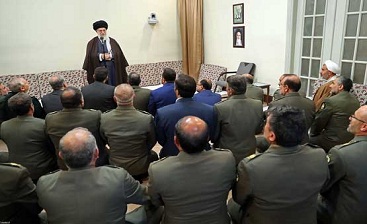 تجلیل رهبر انقلاب از مواضع انقلابی فرمانده کل ارتش/ ارتشِ فردا باید از ارتش امروز بهتر، قوی‌تر، کارآمدتر و انقلابی‌تر باشد + عکس