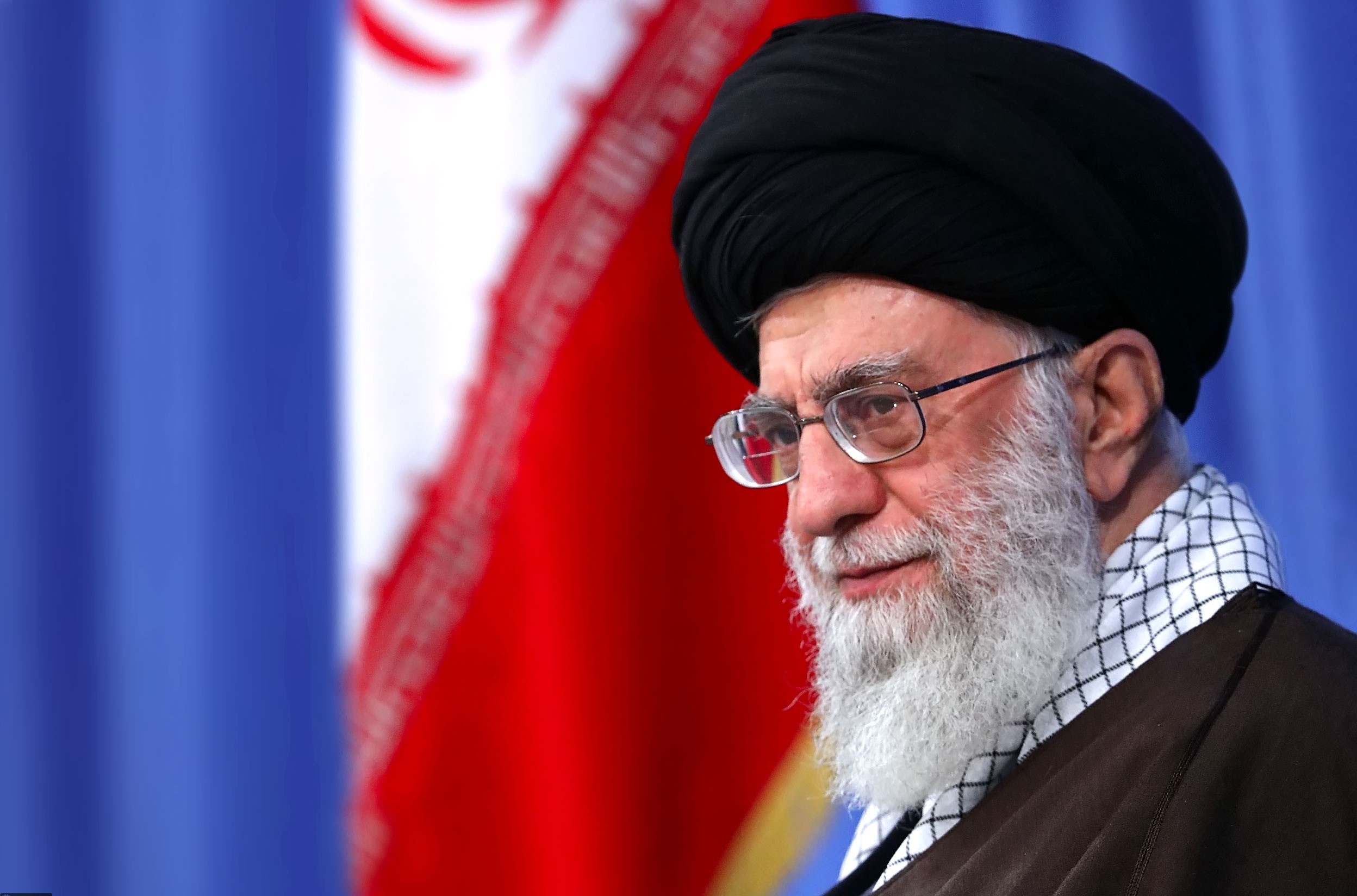 حمایت علمای اهل سنت از مواضع رهبر معظم انقلاب حمایت علمای اهل سنت از مواضع رهبر معظم انقلاب
