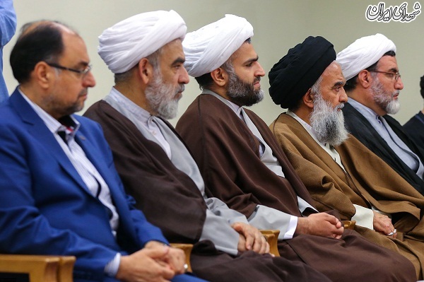 عکس/ دیدار دستاندرکاران همایش نکوداشت حکیم آقاعلی مدرس زنوزی عکس/ دیدار دستاندرکاران همایش نکوداشت حکیم آقاعلی مدرس زنوزی