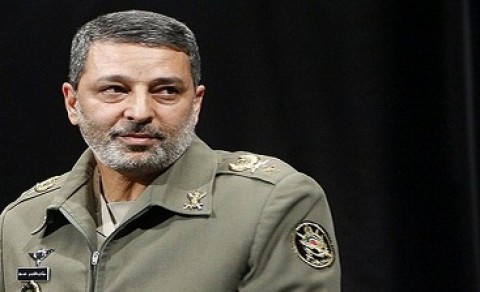 پاسخ قاطع شما به حاشیه‌سازی‌ها مایه مسرت فرزندان انقلابی شد/ لزوم حفظ انسجام و اتحاد نیروهای مسلح