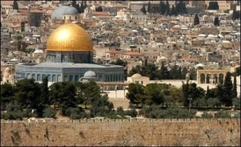 فلسطین مسئلهای عربی است و ارزش درگیری ندارد! فلسطین مسئلهای عربی است و ارزش درگیری ندارد!