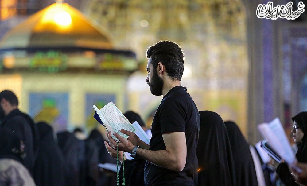 عکس/مراسم احیای شب نوزدهم ماه رمضان در حرم امام رضا (ع)