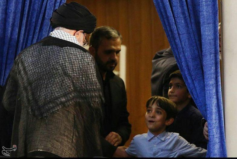 تصاویر جدید از نوه رهبر انقلاب منتشر شد! + عکس