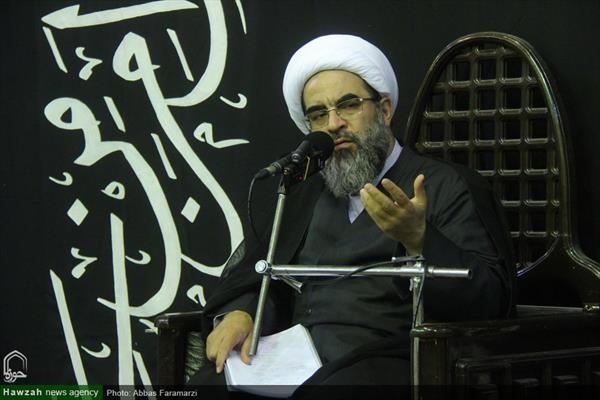صوفی گری؛ بهانه ای برای تخریب شیعه و امیرالمومنین (ع) صوفی گری؛ بهانه ای برای تخریب شیعه و امیرالمومنین (ع)
