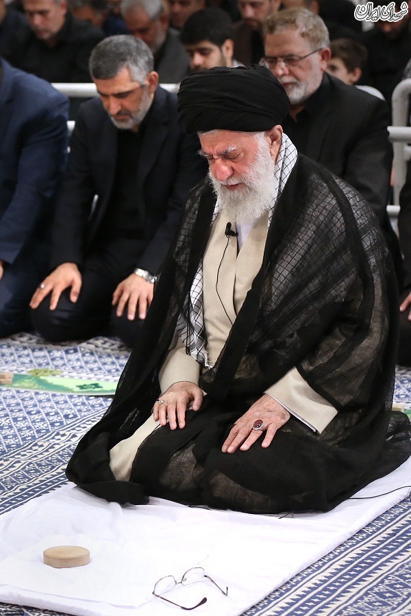 عکس/ مراسم سوگواری سالروز شهادت امیرالمؤمنین در حسینیه امام خمینی
