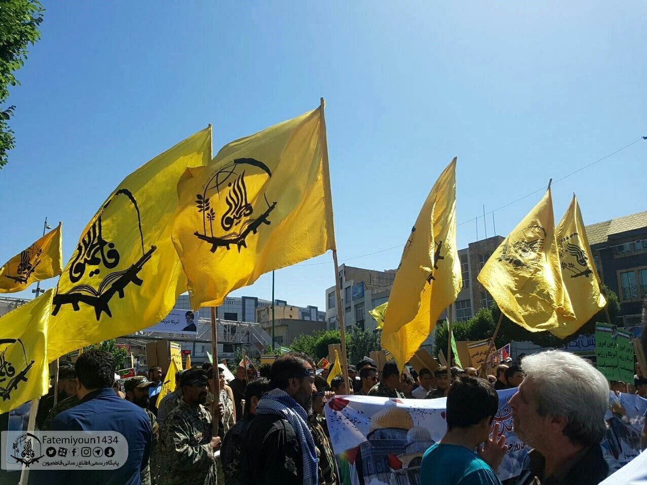 حضور لشکر فاطمیون در راهپیمایی روز قدس + عکس حضور لشکر فاطمیون در راهپیمایی روز قدس + عکس