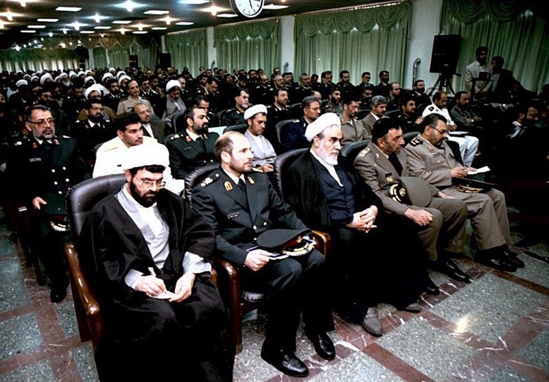 ماجرای ملاقات اعضای مجاهدین خلق با امام در نجف ماجرای ملاقات اعضای مجاهدین خلق با امام در نجف