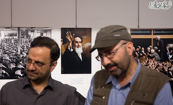 عکس/ افتتاح نمایشگاه عکس «از او که می‌گویم...»