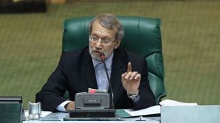 انتقاد لاریجانی از عدم برگزاری جلسات اقتصاد مقاومتی