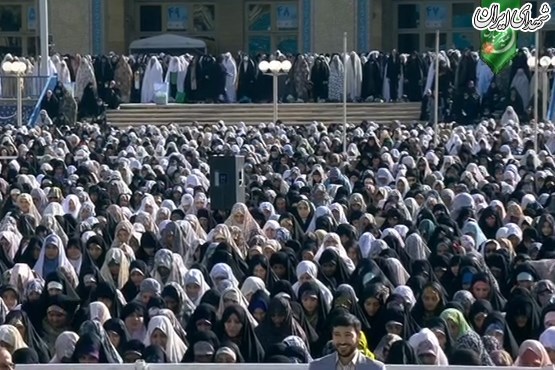 نماز عید فطر به امامت رهبر انقلاب / تصاویر