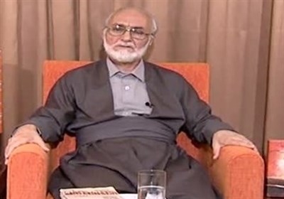 ۱۶ امضاکننده ۱۶ امضاکننده