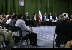 ۱۷۵ شاعر در جلسه امسال شاعران با رهبر انقلاب ۱۷۵ شاعر در جلسه امسال شاعران با رهبر انقلاب