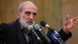 دولت یا چراغ زرد چشمکزن؟! دولت یا چراغ زرد چشمکزن؟!