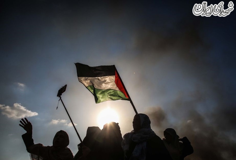 مشارکت هزاران فلسطینی در تظاهرات بازگشت در مرز غزه