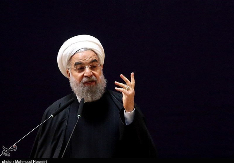 نگرانی منتقد برجسته دولت از حرفهای جدید روحانی