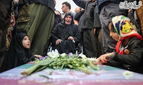 تشییع پیکر شهید محمد عزیزی پس از 37 سال