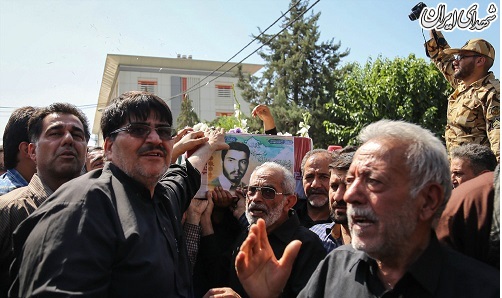 تشییع پیکر شهید محمد عزیزی پس از 37 سال