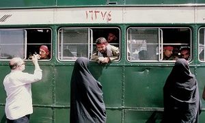 خواهرم! نگذار به اسم آزادی زن پوشش را از تو بگیرند/ حجاب شما برتر از خون شهیدان است خواهرم! نگذار به اسم آزادی زن پوشش را از تو بگیرند/ حجاب شما برتر از خون شهیدان است